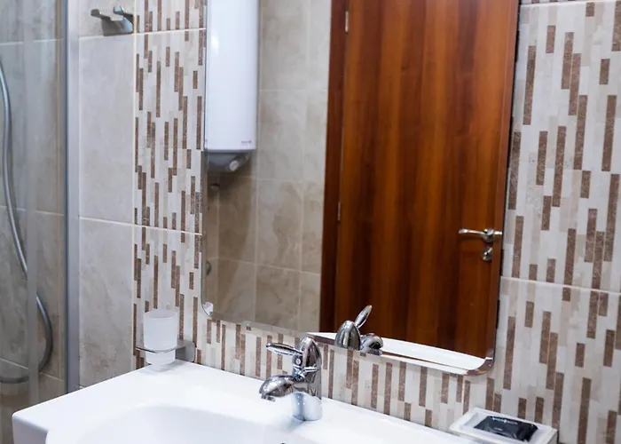 Queen's Garden * Balcic