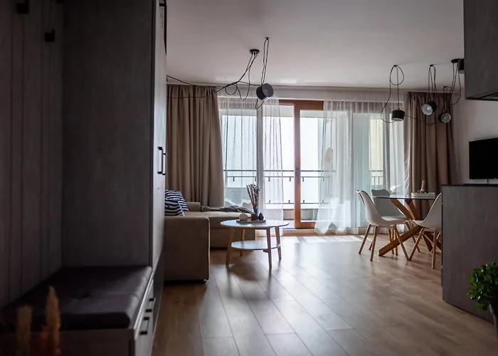 Queen's Garden Apartament