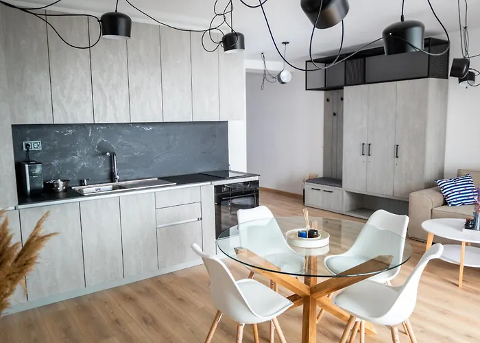 Queen's Garden Apartament *