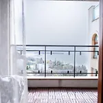 Apartment Queen's Garden