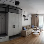 Apartment Queen's Garden Balchik