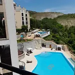 Apartment Queen's Garden