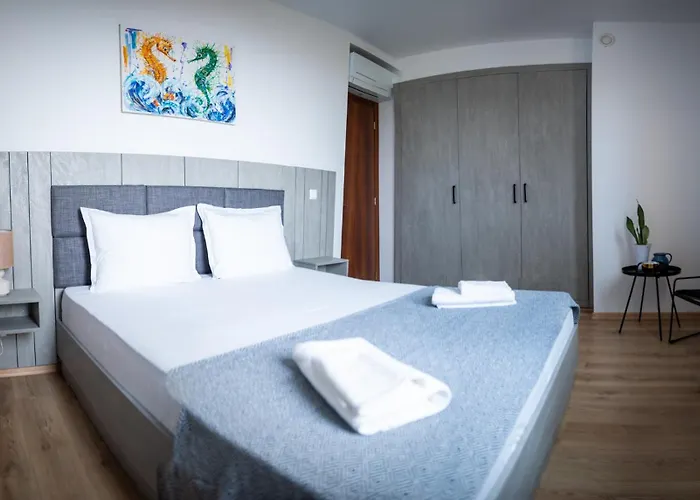 Apartment Queen's Garden *