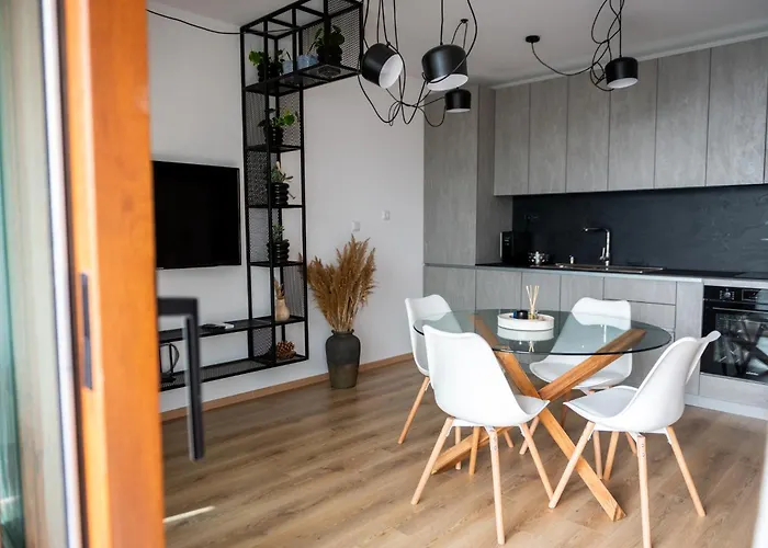 Apartment Queen's Garden Balchik