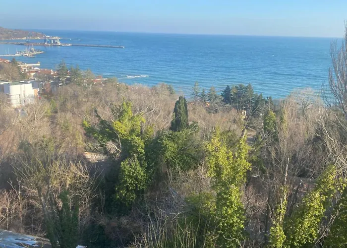 Queen's Garden * Balchik